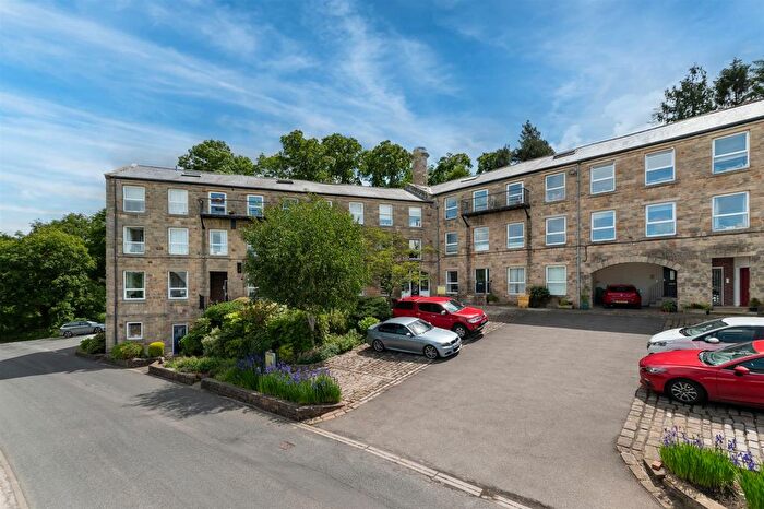 1 Bedroom Flat For Sale In Birdcage Court, Otley, LS21