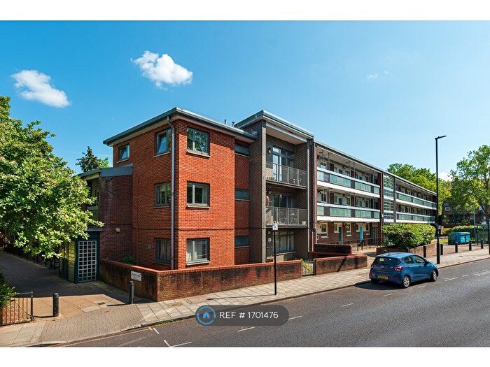 1 Bedroom Flat To Rent In Roupell Road, Streatham Hill, SW2