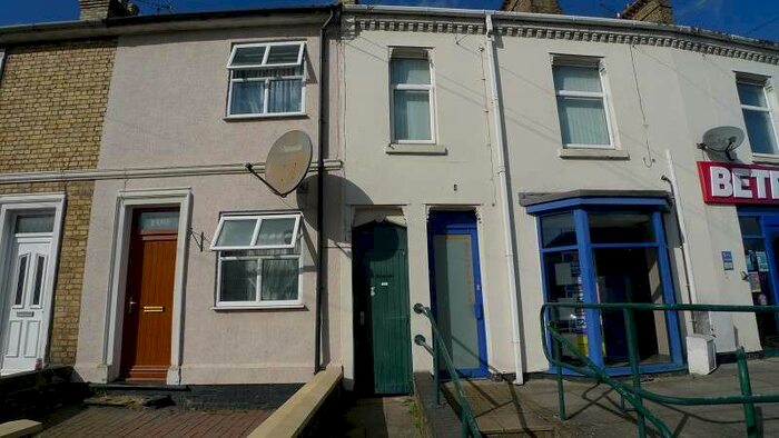 1 Bedroom Flat To Rent In Eastfield Road, Peterborough, Cambridgeshire. PE1