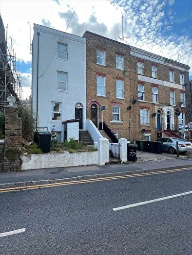 1 Bedroom Studio To Rent In Parrock Street, Gravesend, DA12
