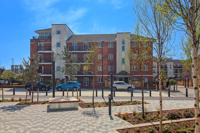 2 Bedroom Flat To Rent In Chantry Close, Abbey Wood, SE2