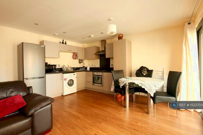 1 Bedroom Flat To Rent In Maple Quays, London, SE16