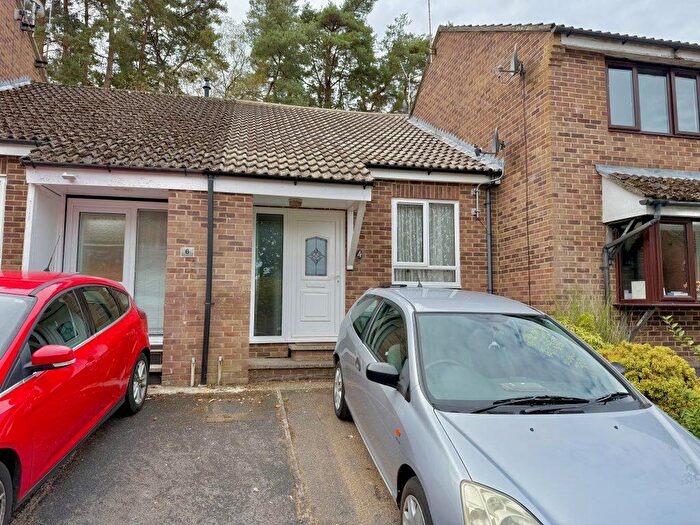 1 Bedroom Terraced House For Sale In Northumberland Road, Whitehill, Hampshire, GU35