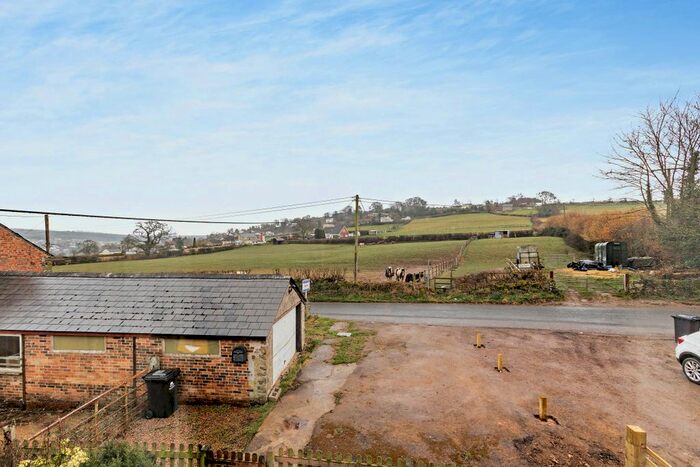 4 Bedroom Farmhouse For Sale In Morse Lane, Drybrook, GL17
