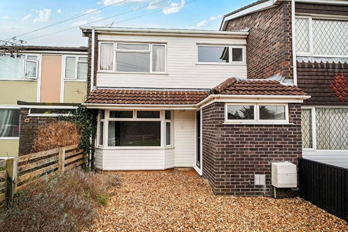 3 Bedroom Terraced House For Sale In Flexford Gardens, Havant, PO9