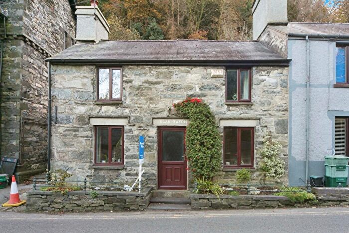 4 Bedroom End Of Terrace House For Sale In Holyhead Road, Betws-y-Coed, Conwy, LL24