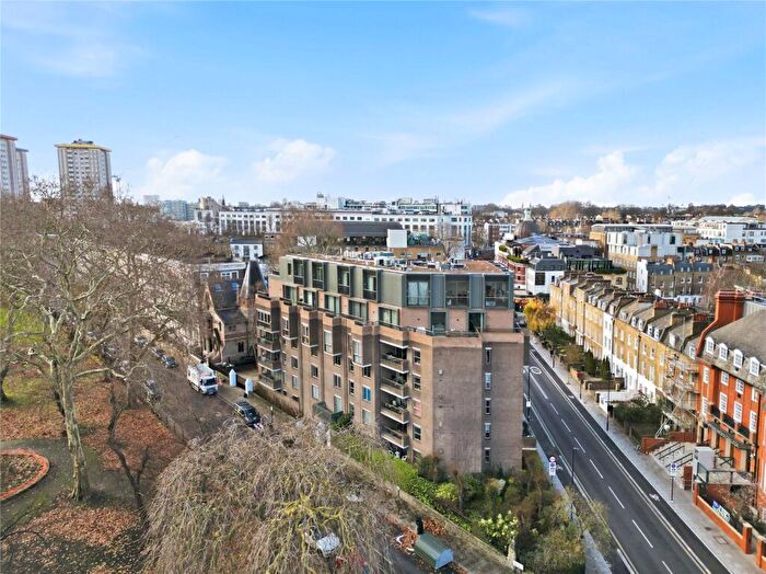 4 Bedroom Apartment For Sale In Oakley Square, Camden, London, NW1