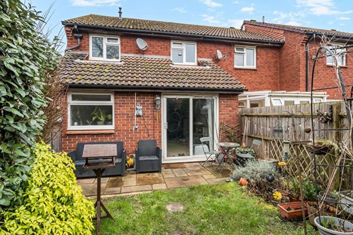 2 Bedroom Terraced House For Sale In Braemore Close, Thatcham, RG19