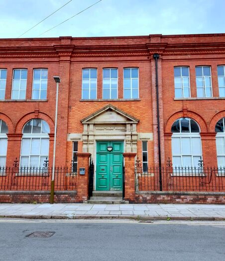 Studio To Rent In Cowper Street, Aylestone, Leicester, LE2
