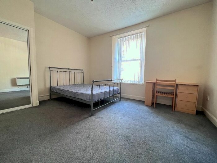 1 Bedroom Flat To Rent In Blackness Street, West End, Dundee, DD1