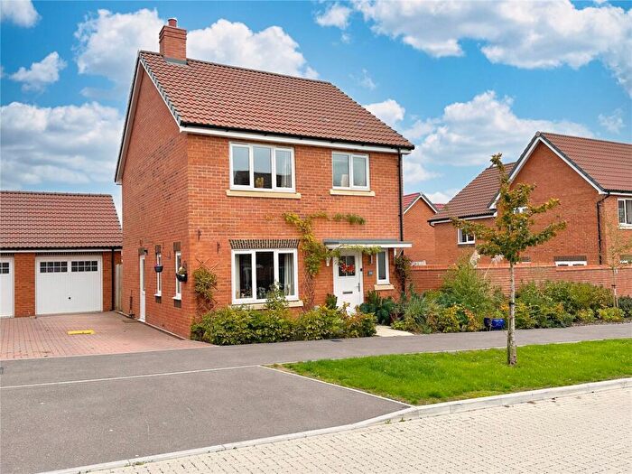 3 Bedroom Detached House For Sale In Roman Avenue, Blandford St. Mary, Blandford Forum, Dorset, DT11