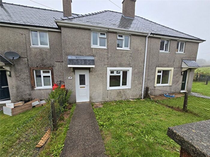 3 Bedroom Terraced House For Sale In Dreflan, Rhosgadfan, Caernarfon, Gwynedd, LL54
