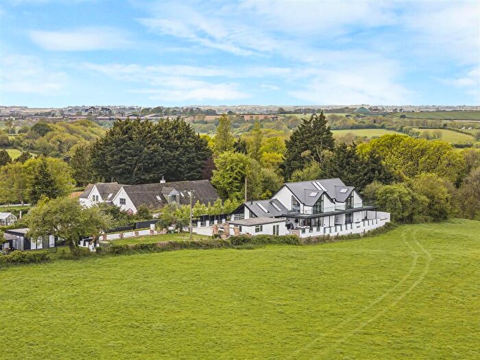 4 Bedroom Detached House For Sale In Woodlands, Moulton, Vale Of Glamorgan, CF62