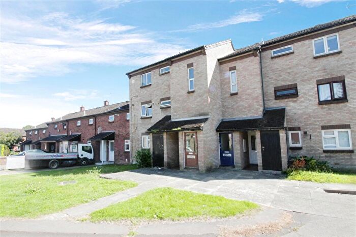 1 Bedroom Apartment To Rent In Hollands Walk, Vange, Basildon, SS16