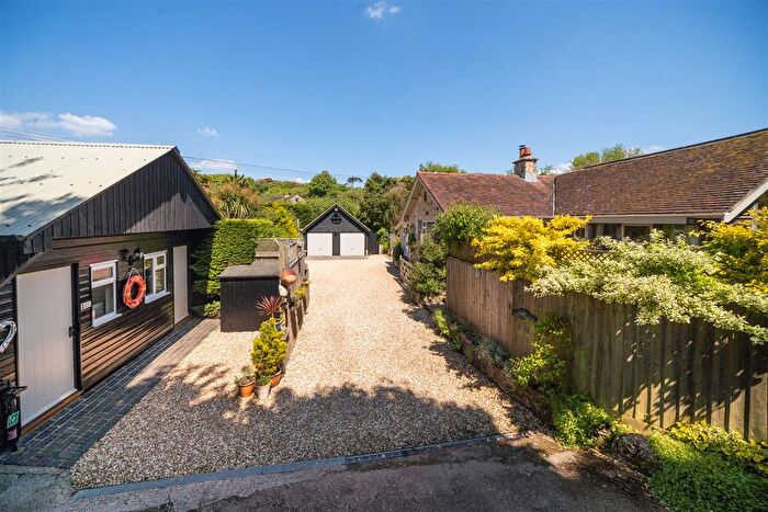 3 Bedroom Barn Conversion For Sale In Totland Bay, Isle Of Wight, PO39