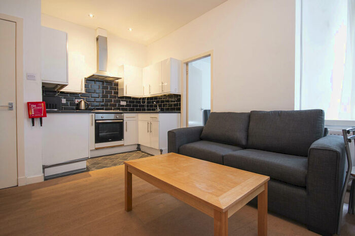 1 Bedroom Flat To Rent In East Crosscauseway Edinburgh United Kingdom, EH8