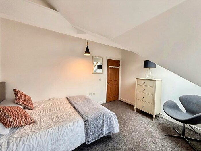 3 Bedroom Town House For Sale In Trafford Road, Alderley Edge, SK9
