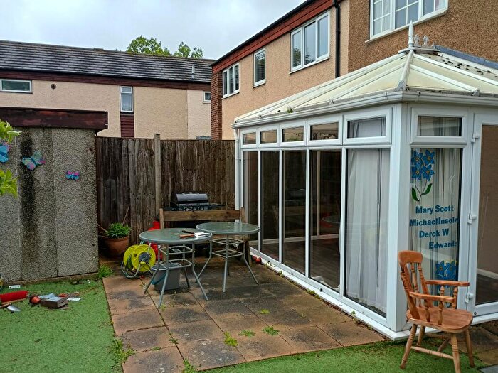 Terraced House To Rent In Saltings Road, Snodland, ME6