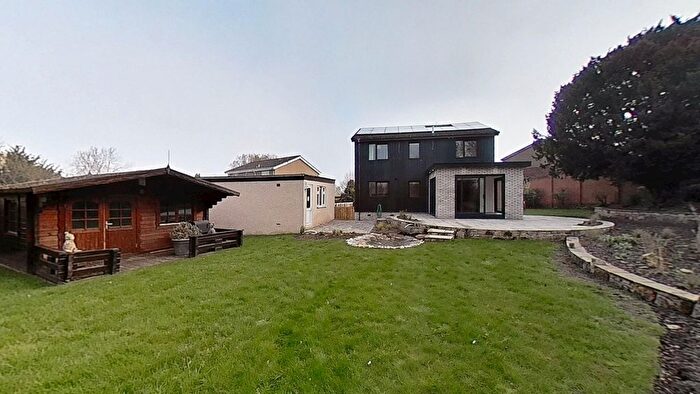 5 Bedroom Detached House To Rent In Hoghill Court, East Calder, Livingstone, EH53