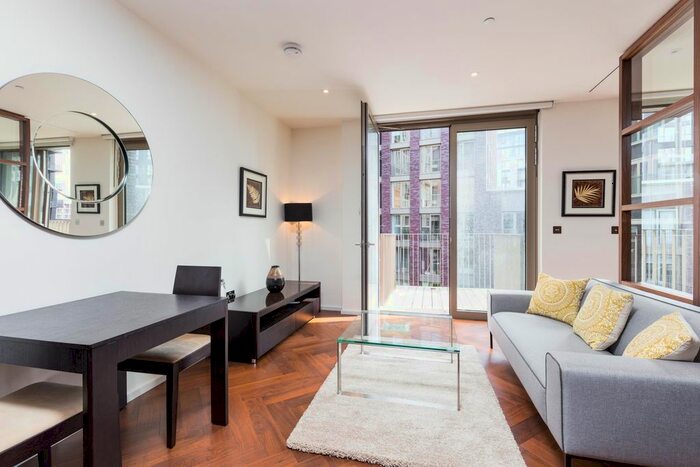 Studio To Rent In Capital Building, Embassy Gardens, London, SW11