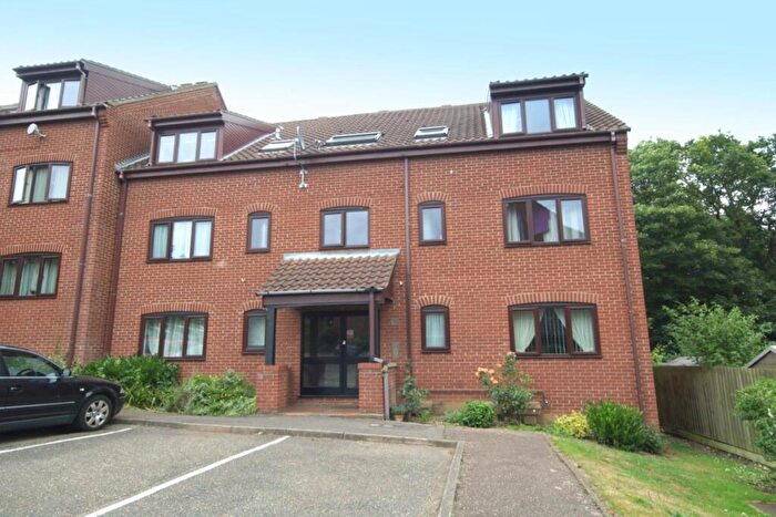 1 Bedroom Flat To Rent In Roseville Close, Norwich, NR1