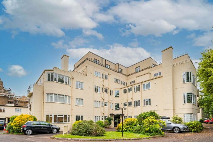 2 Bedroom Flat To Rent In Nightingale Lane, Nightingale Triangle, London, SW12