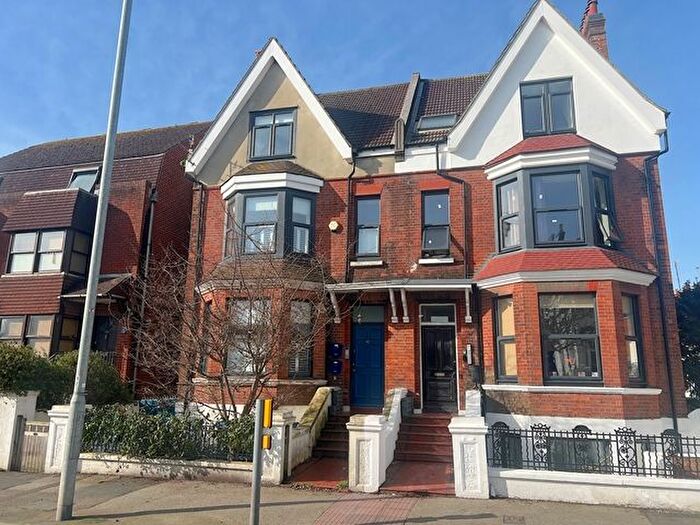 Studio To Rent In Sackville Road, Hove, BN3