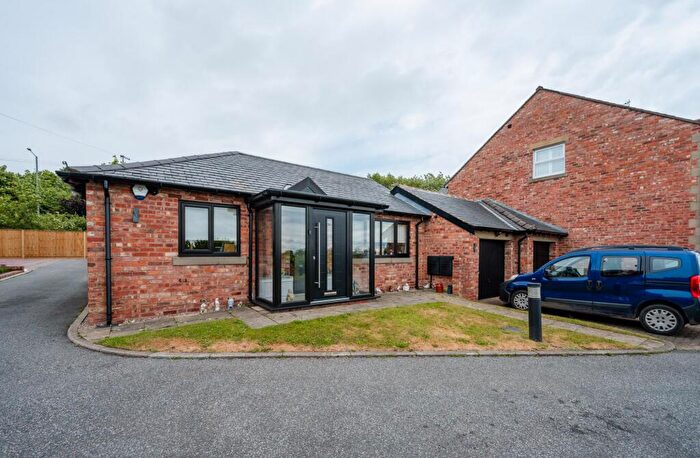 2 Bedroom Semi-Detached Bungalow For Sale In Poppy Lane, Bickerstaffe, L39