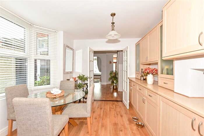 4 Bedroom Semi-detached House For Sale In Nightingale Road, Dover, Kent, CT16