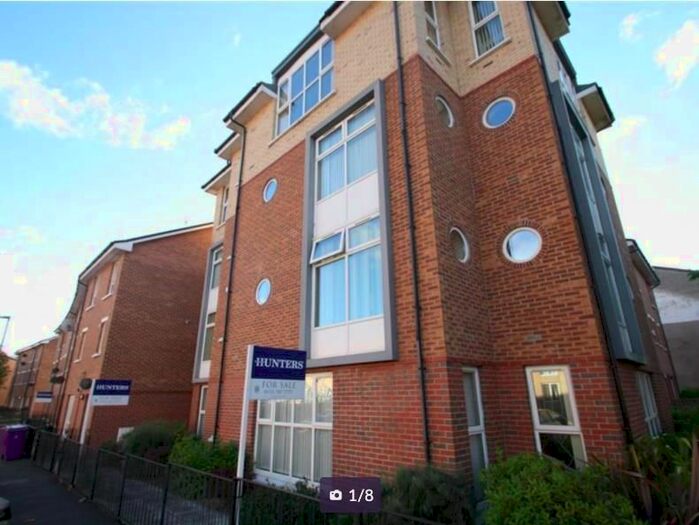 2 Bedroom Flat To Rent In Thomas Winder Court, Sterling Way, Kirkdale, Liverpool, L5