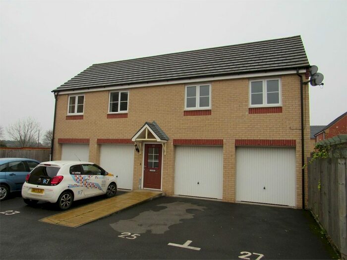 2 Bedroom Flat To Rent In Brooklands Way, Bourne PE10