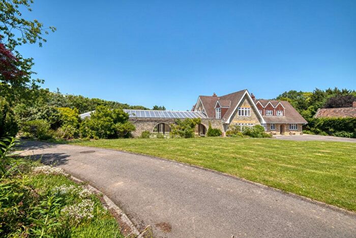 6 Bedroom Detached House For Sale In Edge Of Market Town, Between Wells And Frome, BA4