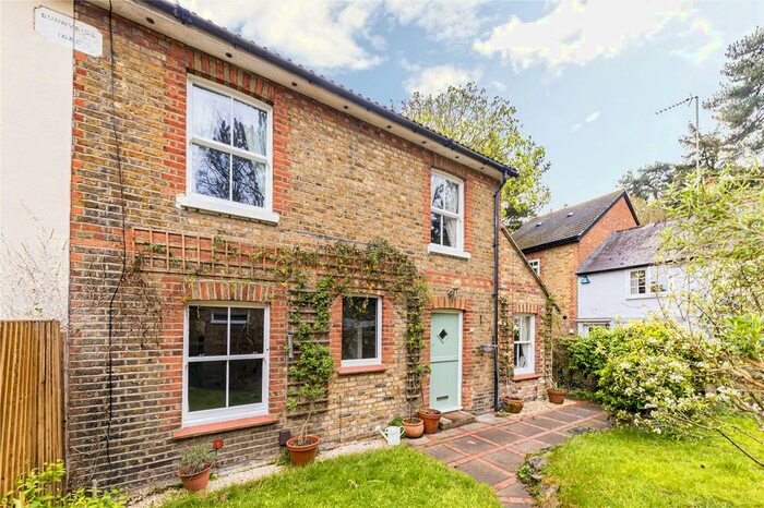 3 Bedroom Semi-Detached House To Rent In Brooklands Lane, Weybridge, Surrey, KT13