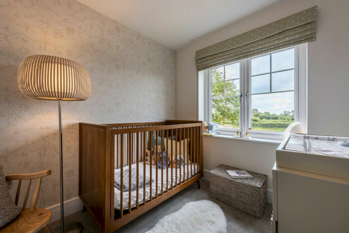 5 Bedroom Detached House For Sale In Cotchett Village, Derby, DE3