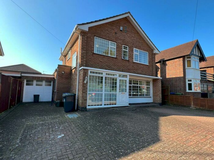 5 Bedroom Detached House To Rent In St Helens Road, Leamington Spa, CV31