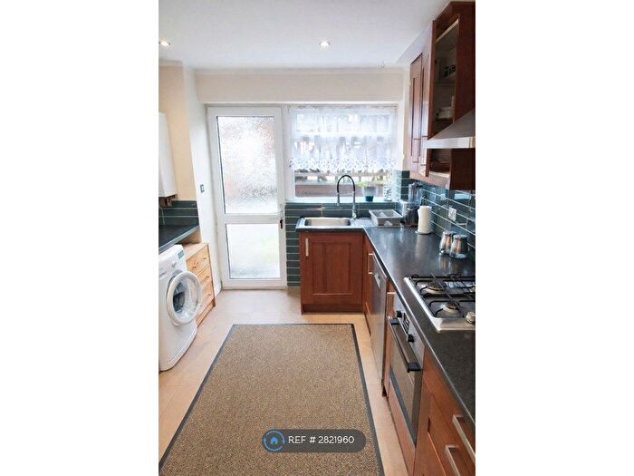 3 Bedroom End Of Terrace House To Rent In Pellinore Road, Exeter, EX4