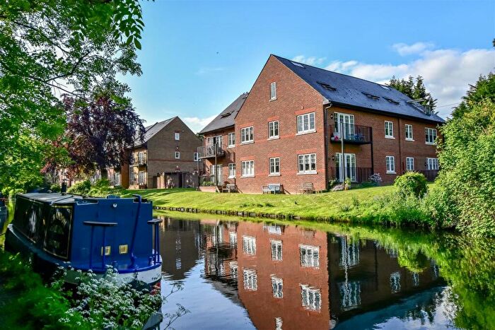 2 Bedroom Apartment To Rent In Heron Place, Bank Mill, Berkhamsted, HP4
