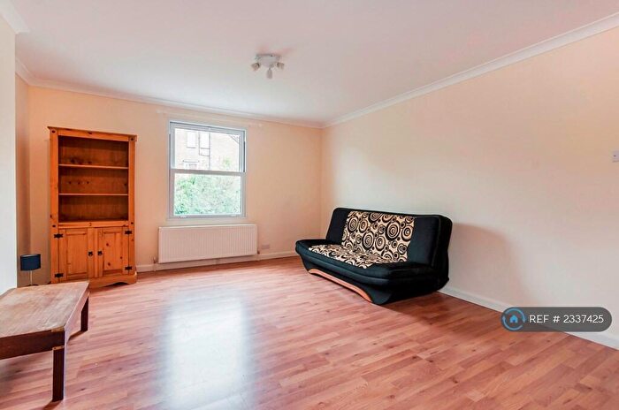 1 Bedroom Flat To Rent In Okehampton Road, London, NW10