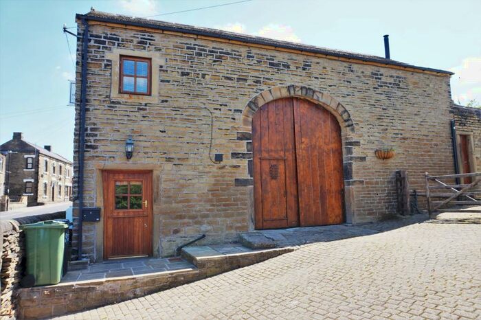 1 Bedroom Barn Conversion To Rent In Towngate, Kirkburton, Huddersfield, HD8