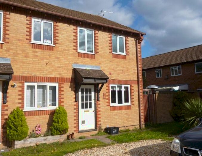 2 Bedroom End Of Terrace House To Rent In Tides Way, Marchwood SO40