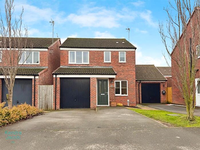 3 Bedroom Detached House For Sale In Blue Albion Street, Retford, DN22