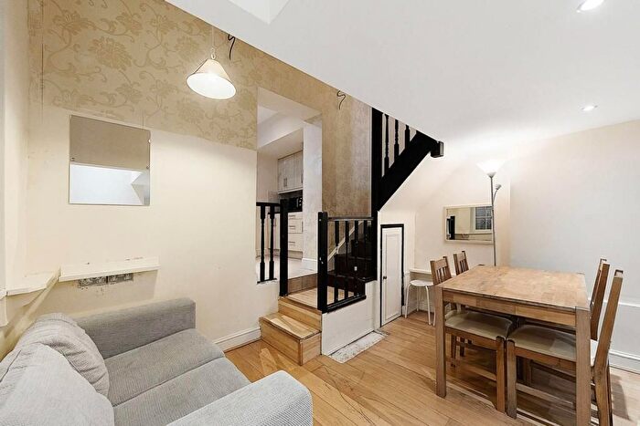 3 Bedroom Terraced House To Rent In Kenway Road, Earls Court, SW5