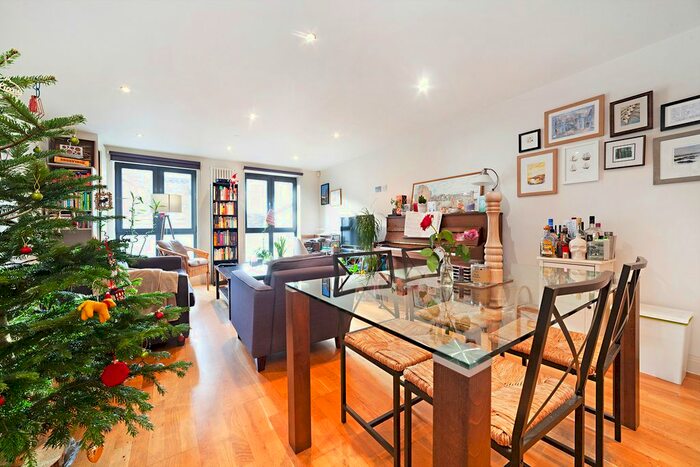 1 Bedroom Flat To Rent In Kings Bench Street, London, SE1