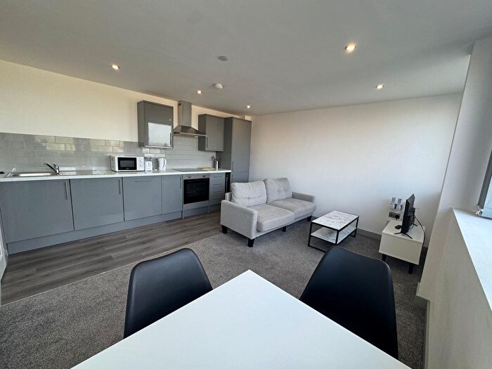 1 Bedroom Flat To Rent In Yeadon House, Green Lane, Leeds, West Yorkshire, LS19