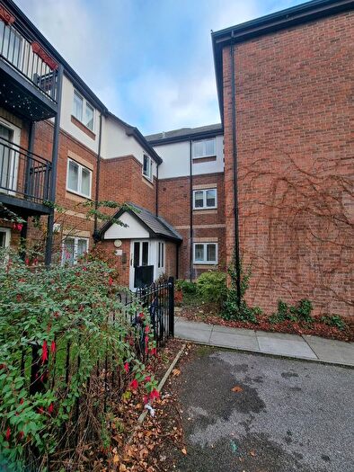 1 Bedroom Flat To Rent In Oxford Road, Oxford, OX4