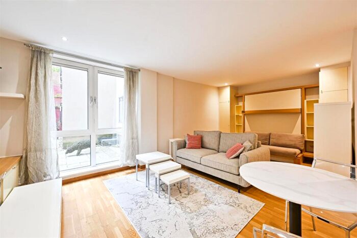 Studio To Rent In Hosier Lane, London, EC1A