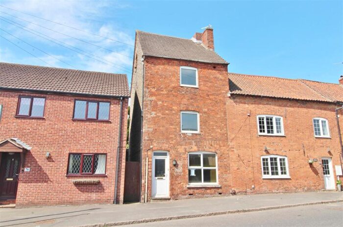 4 Bedroom End Of Terrace House For Sale In High Street, Great Gonerby, Grantham, NG31