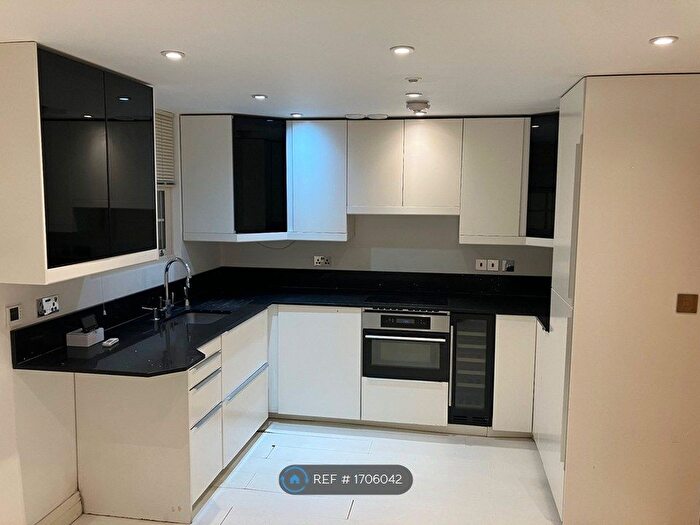 1 Bedroom Flat To Rent In Victoria Road, Chesham, HP5