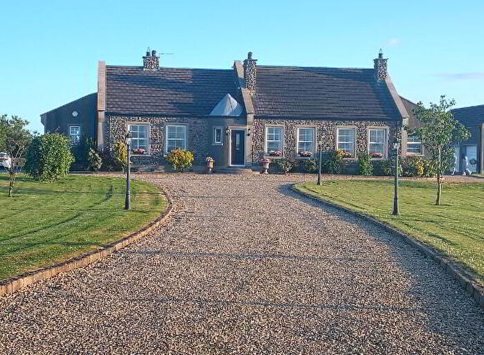 4 Bedroom Detached Cottages For Sale In Stonebrooke Cottage, C Ballygelagh Road, Newtownards, BT22