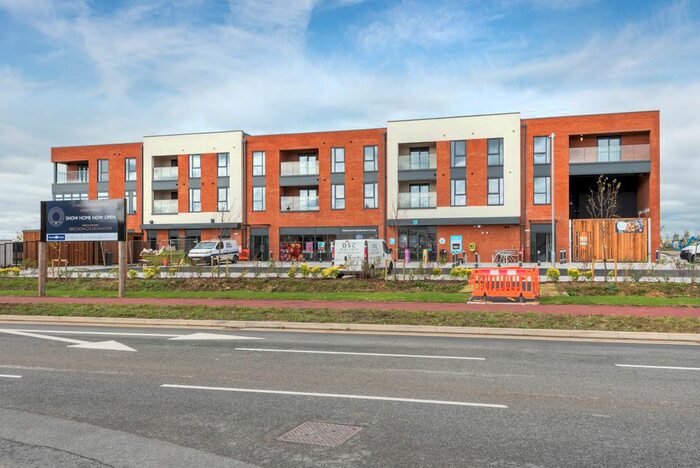 2 Bedroom Flat To Rent In Tibbs Road, Haddenham HP17